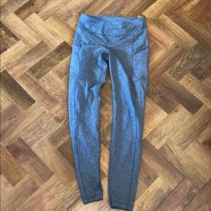 Lululemon 28’ athletic leggings